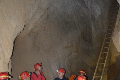 Bagnoli-Esploirando-le-grotte-del-Caliendo-2017-4