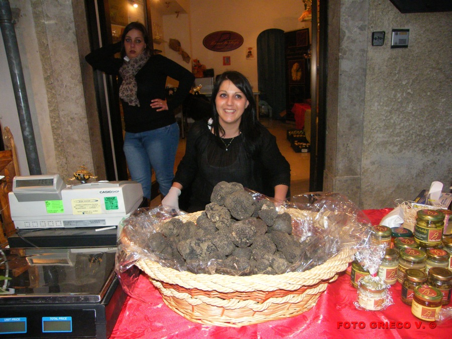 Sagra-ricotta-scorzone-2011-5
