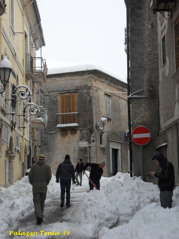 Bagnoli-Irpino-Nevicata-Febbr2012-GTammaro-8