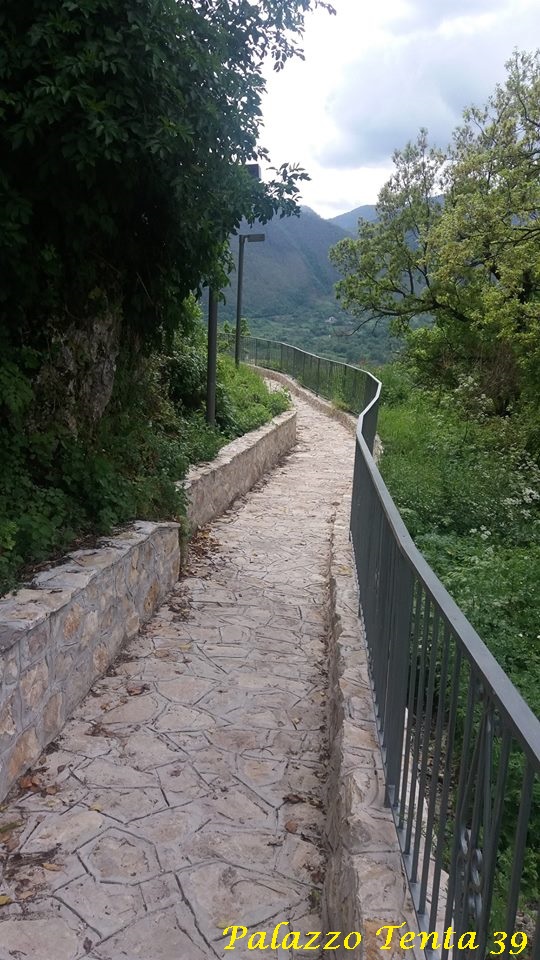 Bagnoli-Irpino-Largo-Castello-zona-panoramica-2017-2