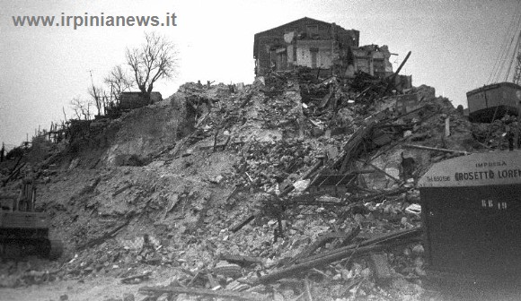 Terremoto-1980-Immagini-11